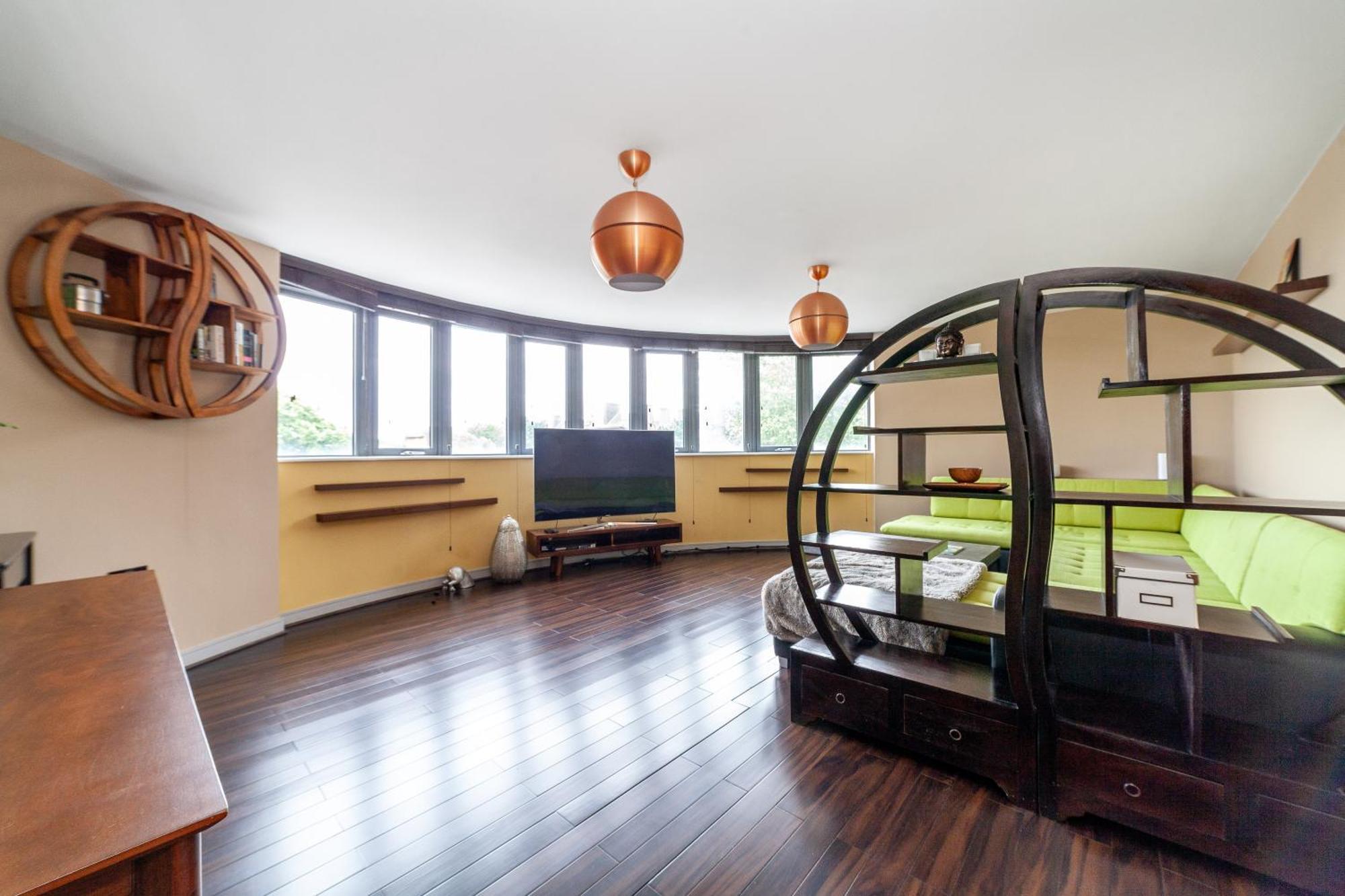 Magnificent 2 Bedroom Flat, Caledonian Road 伦敦 外观 照片